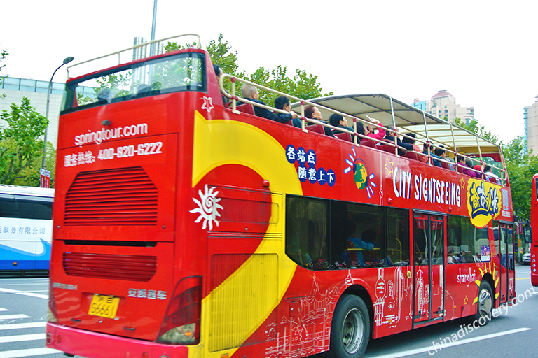 Get around Shanghai by Bus