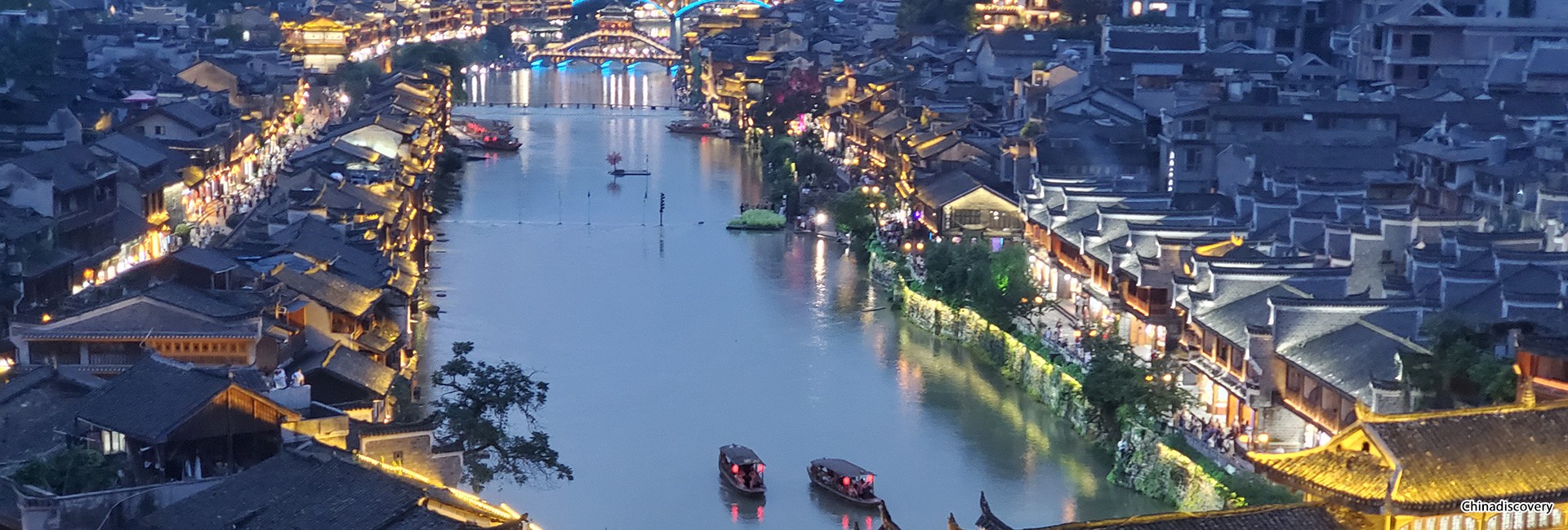 6 Days Zhangjiajie Tour with Antique Furong & Fenghuang Ancient Towns