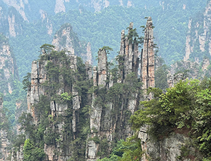 Zhangjiajie Tour