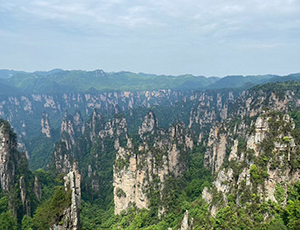 Zhangjiajie Tour