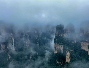 Zhangjiajie Tour