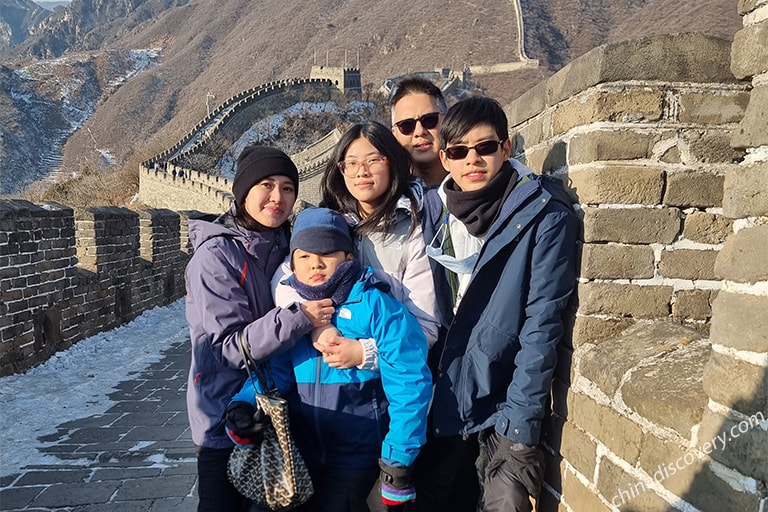 Daud's family from Indonesia visited Mutianyu Great Wall in December 2023