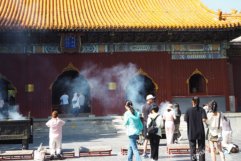 Lama Temple