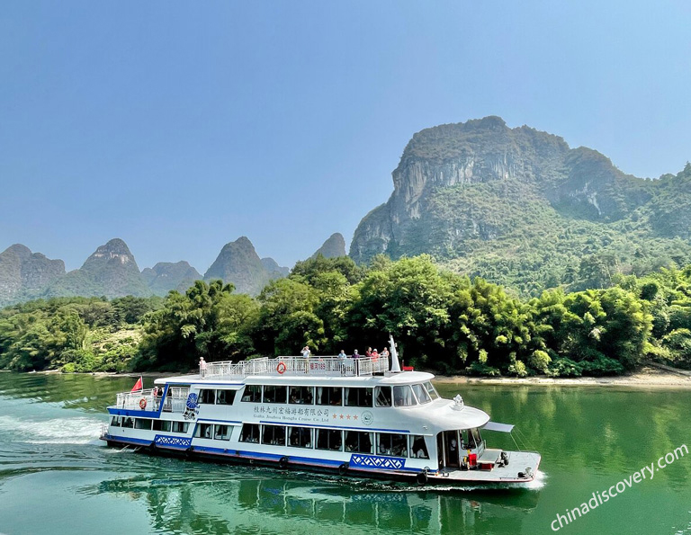 Manas from India - Li River Cruise, Guilin