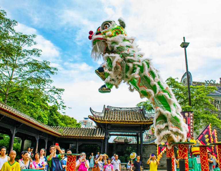 Foshan Ancestral Temple Lion Dance Performance