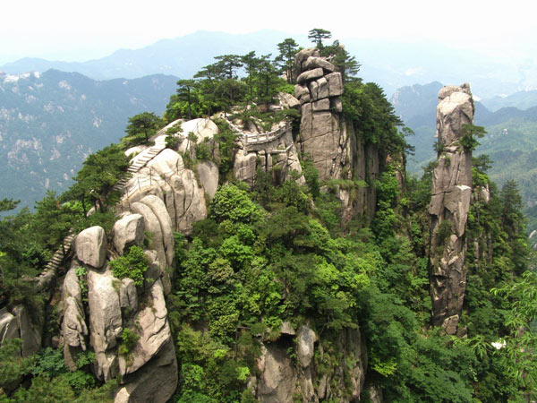 Mount Jiuhua Travel Guide: Jiuhua Mountain Tour, Attractions & Map