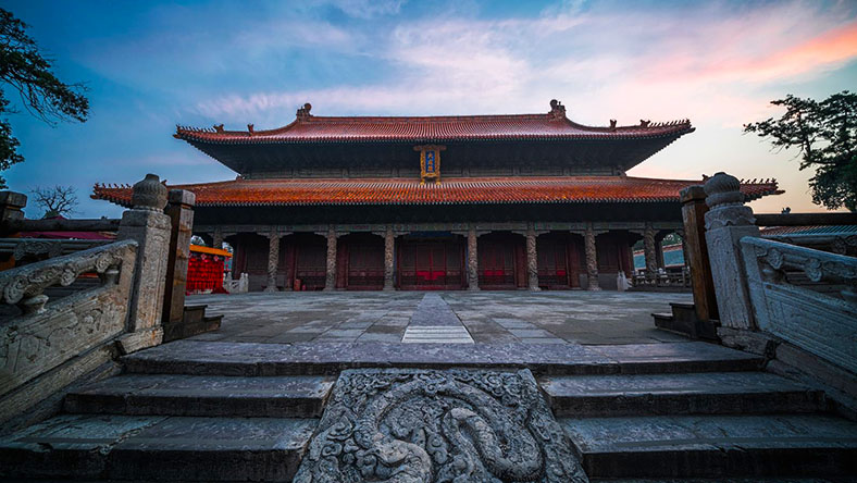 confucianism temple inside