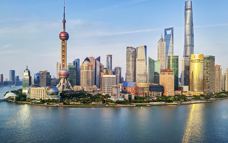 Wonderful View of New Pudong Disctrict from the Bund