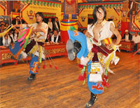 Tibetan Family Dancing Show