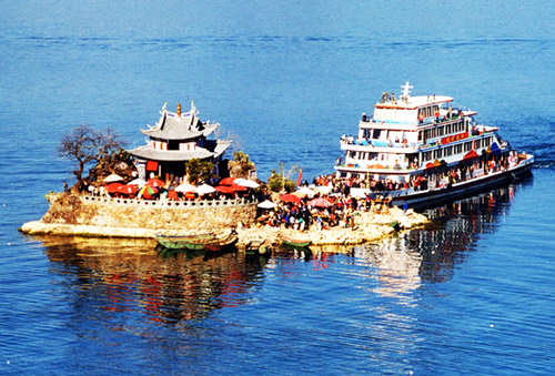 Erhai Lake Cruise