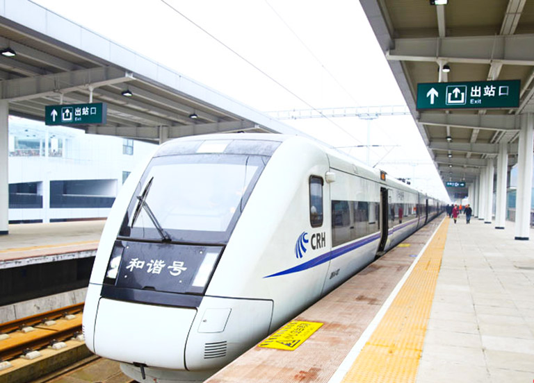 Mount Emei Train