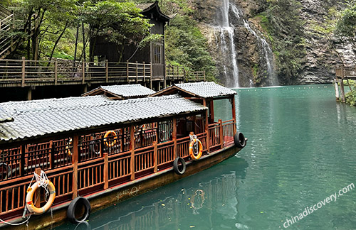 Baofeng Lake