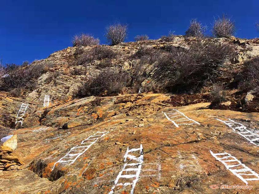 Path of Ganden Monastery Kora, Photo Shared by Anthony, Tour Customized by China Discovery