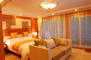 Comfortable & Luxury Accommondation Onboard