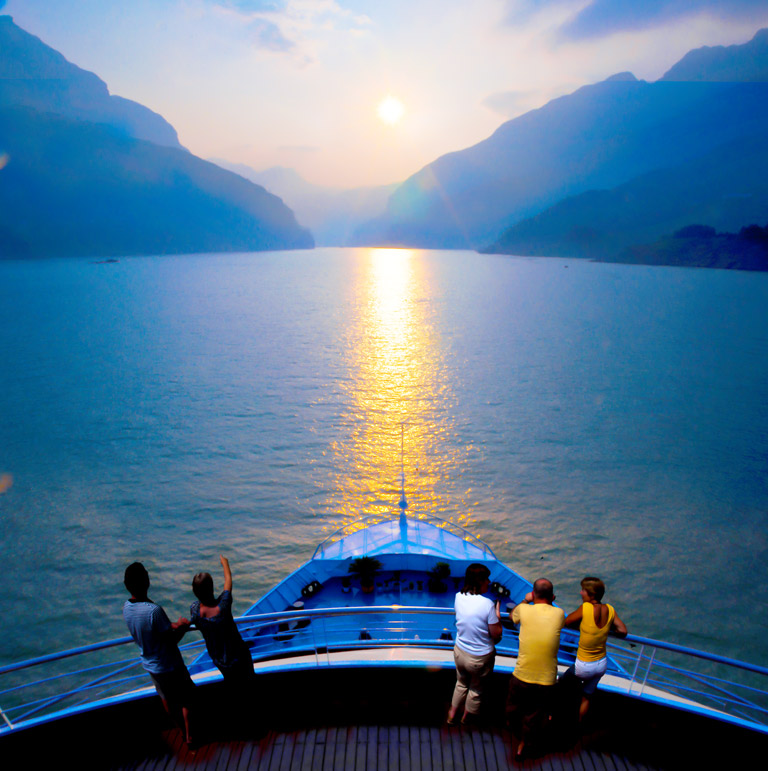 Best Time for Yangtze Rive Cruise - Summer