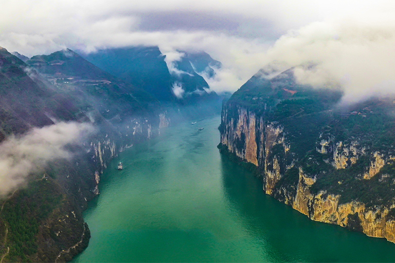 Three Gorges in Winter