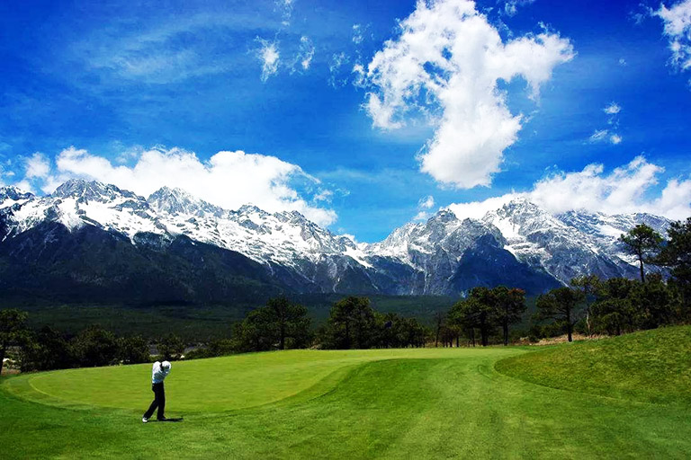 Lijiang Jade Dragon Snow Mountain Golf Club