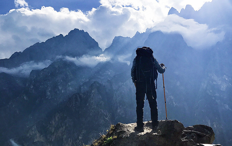 3 Days Tiger Leaping Gorge Hiking Tour from Lijiang