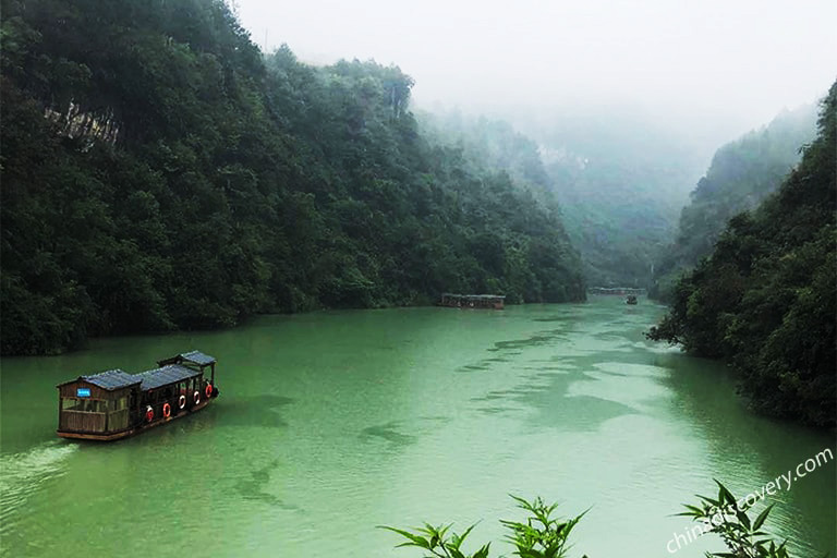 Baofeng Lake