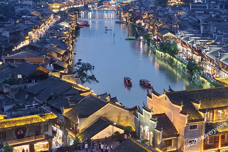 Nanhua Mountain Sacred Phoenix Scenic Area of Fenghuang Ancient Town