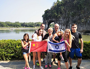 Guilin Elephant Trunk Hill Tour with China Discovery